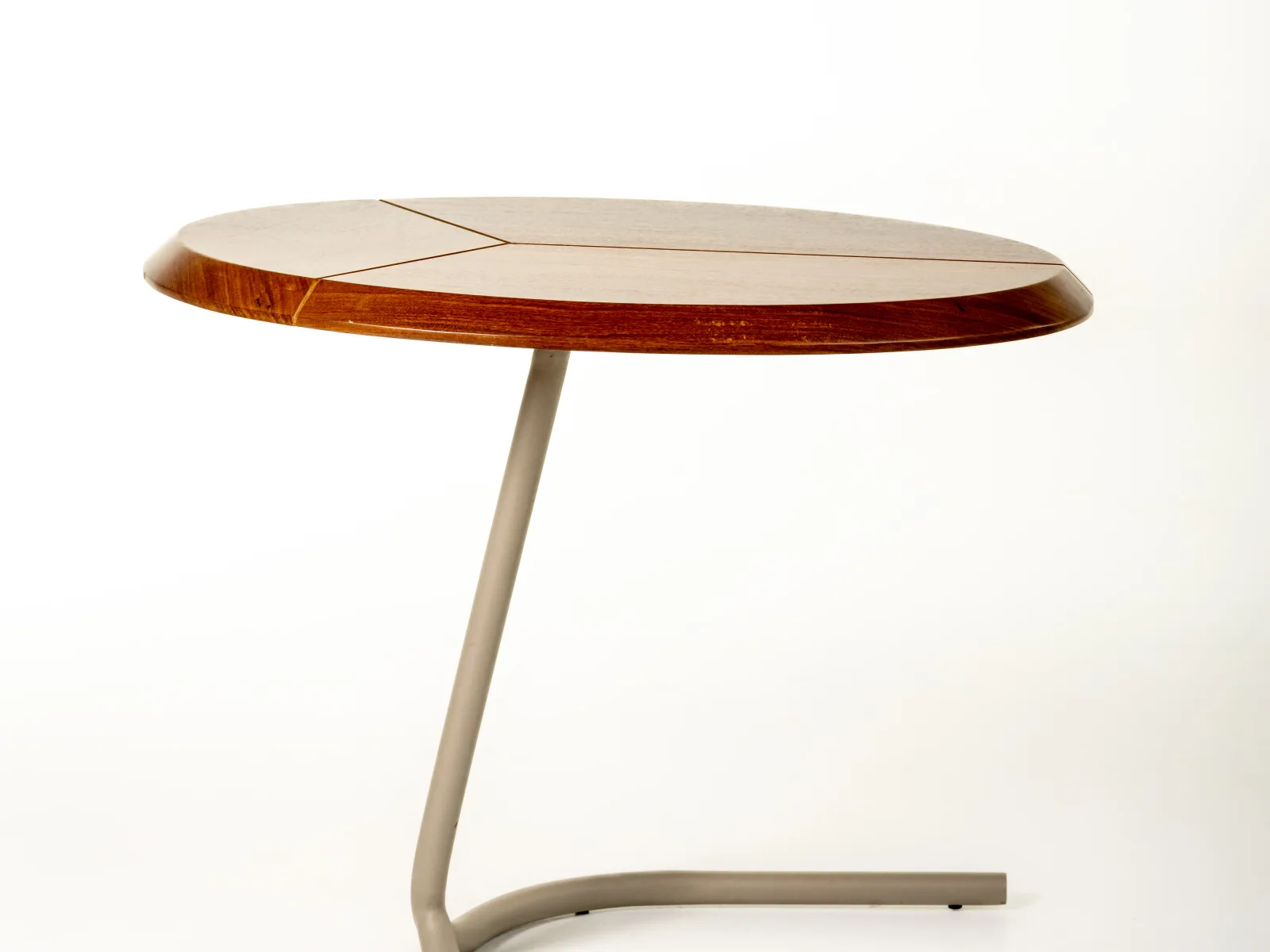 Mesa Lateral Jardim